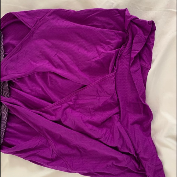Lululemon purple tank with built in sports - Picture 4 of 6